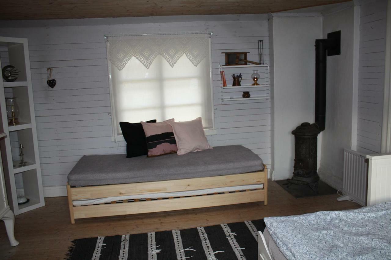 My Little Bed & Breakfast & Holiday Home Alghult Экстерьер фото